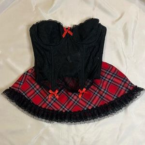 Red Plaid mini skirt 💋